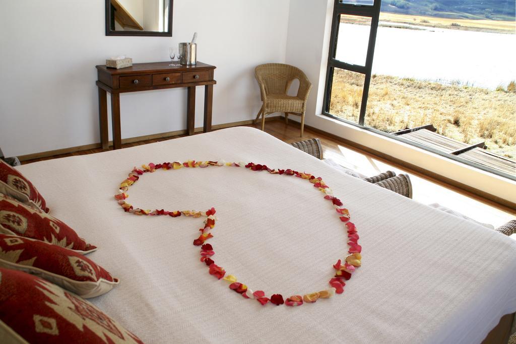 Sani Valley Nature Lodges Himeville Bagian luar foto