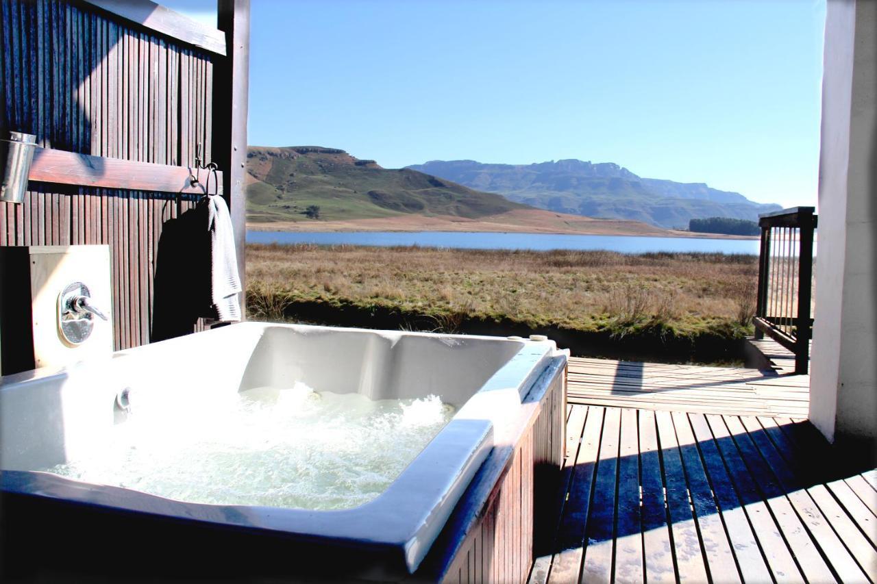 Sani Valley Nature Lodges Himeville Bagian luar foto